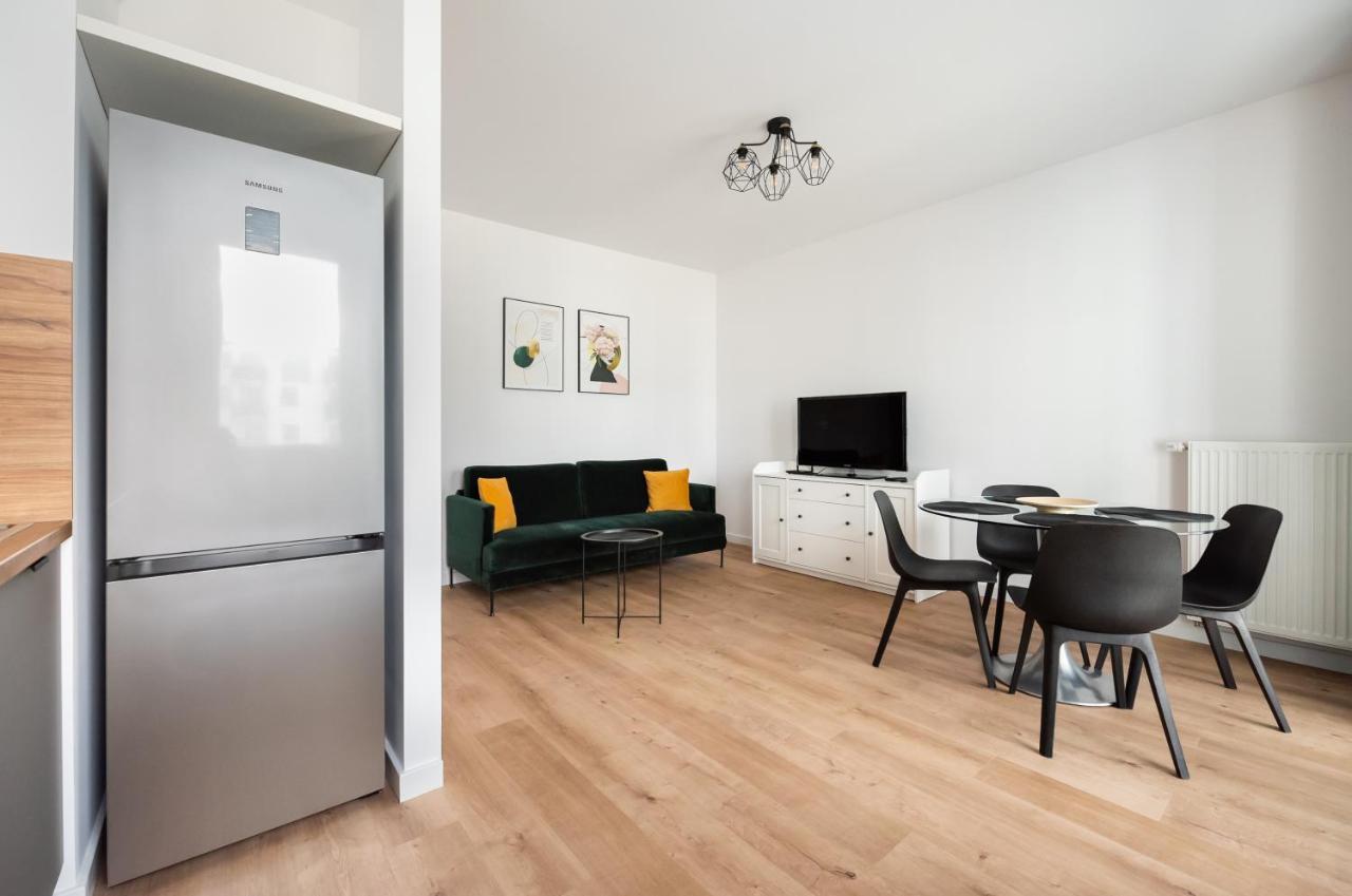Ursynow Klobucka Comfort Apartment Варшава Екстер'єр фото