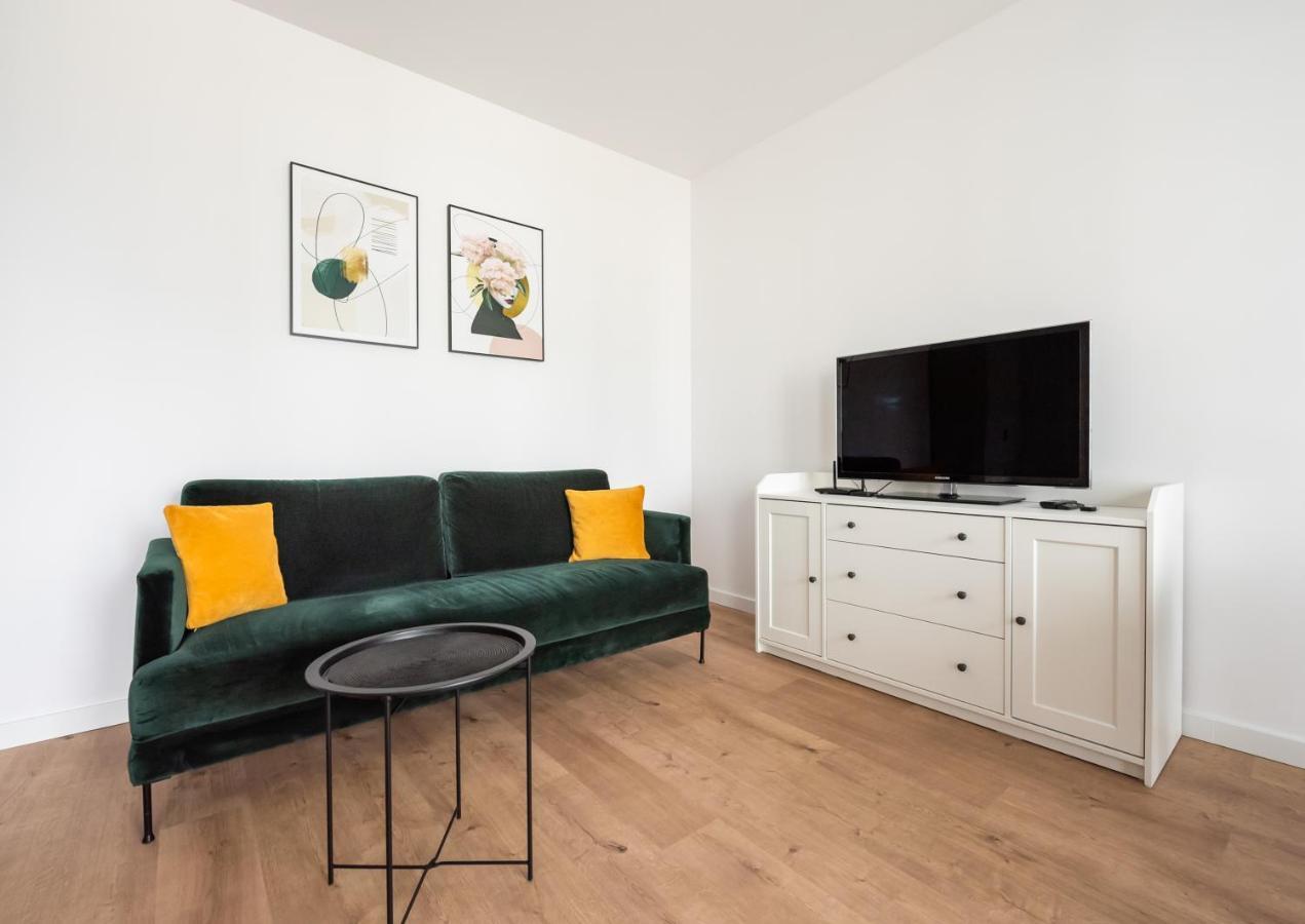 Ursynow Klobucka Comfort Apartment Варшава Екстер'єр фото